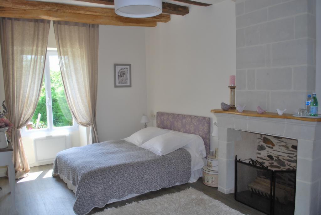 La Petite Boire - Chambres D'Hotes Pres D'Angers Murs-Erigne Ngoại thất bức ảnh